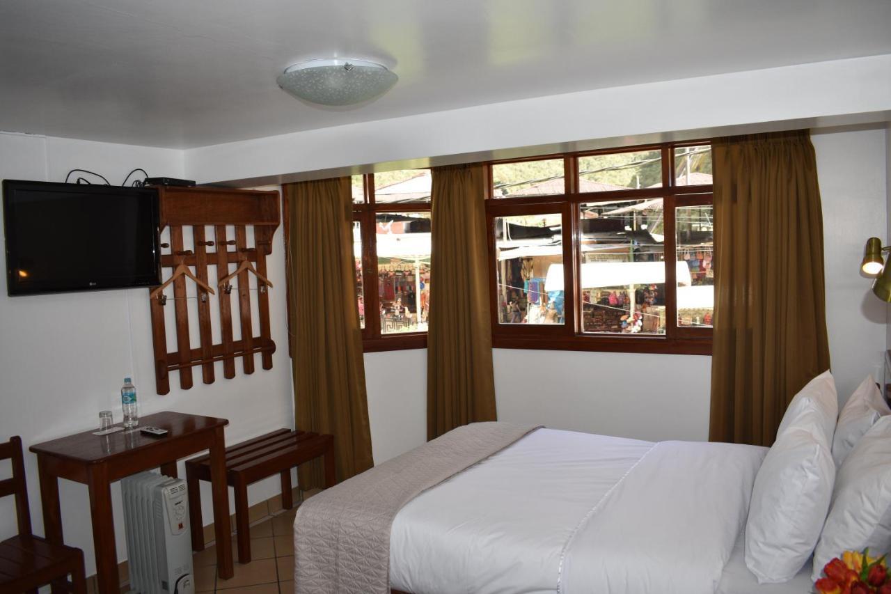 Casa De Luz Hotel Machu Picchu Exterior photo