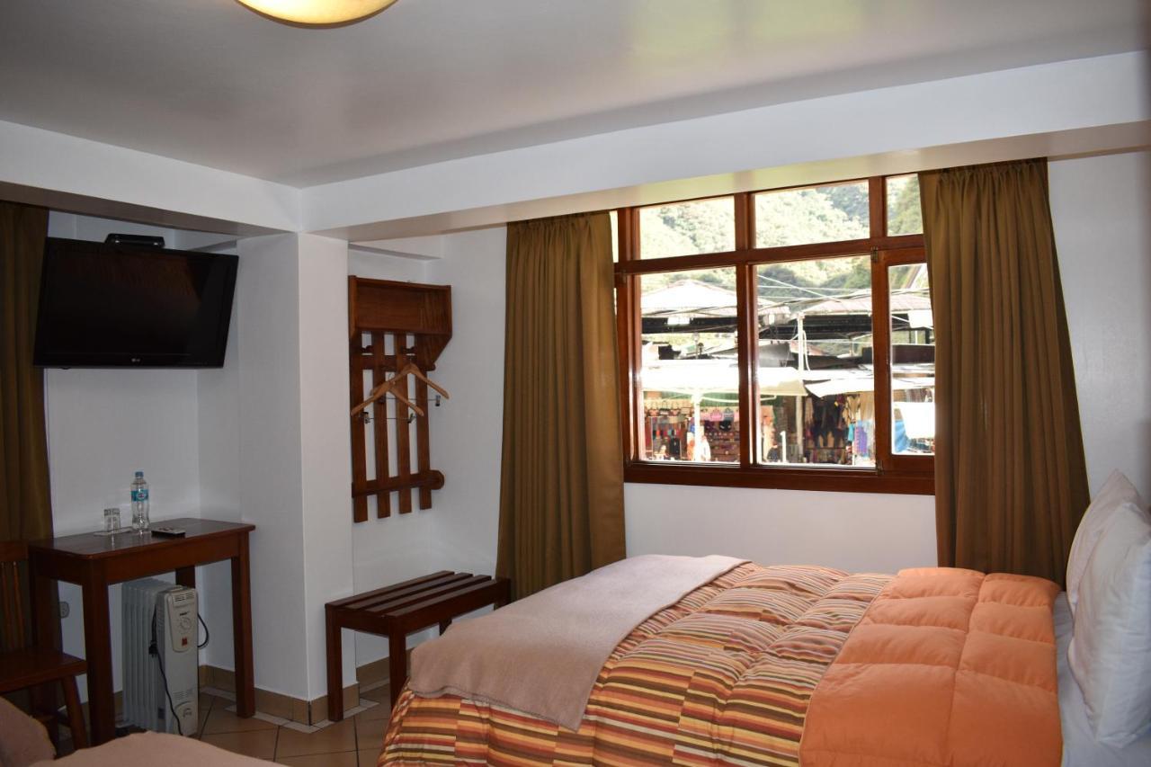 Casa De Luz Hotel Machu Picchu Exterior photo